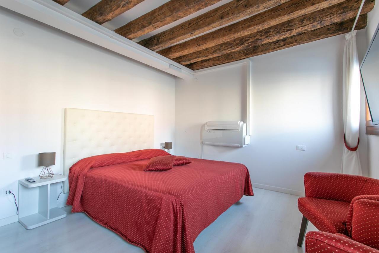 Canaletto Apartment Rialto Venice Exterior photo